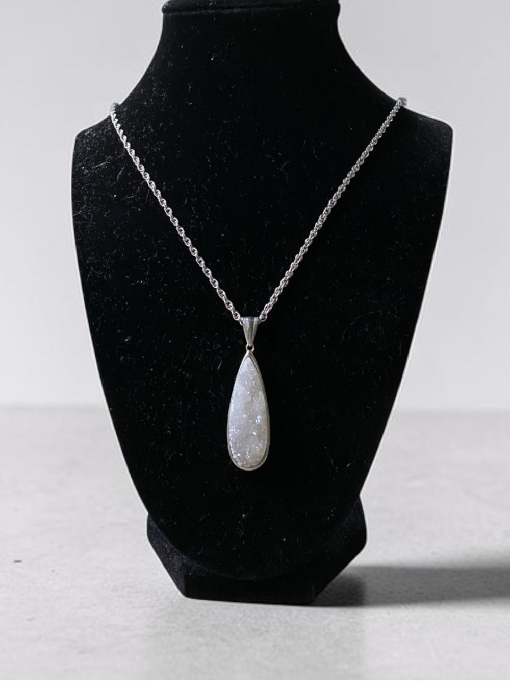 KINSLEY ARMELLE Druzy Gemstone Pendant with Long Necklace Silver Chain 26” L